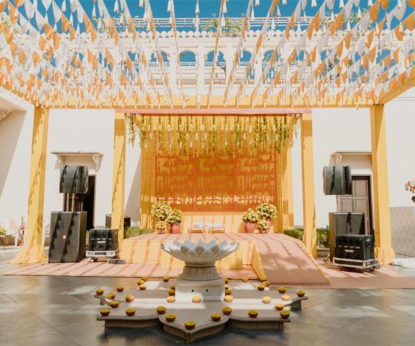 Decor